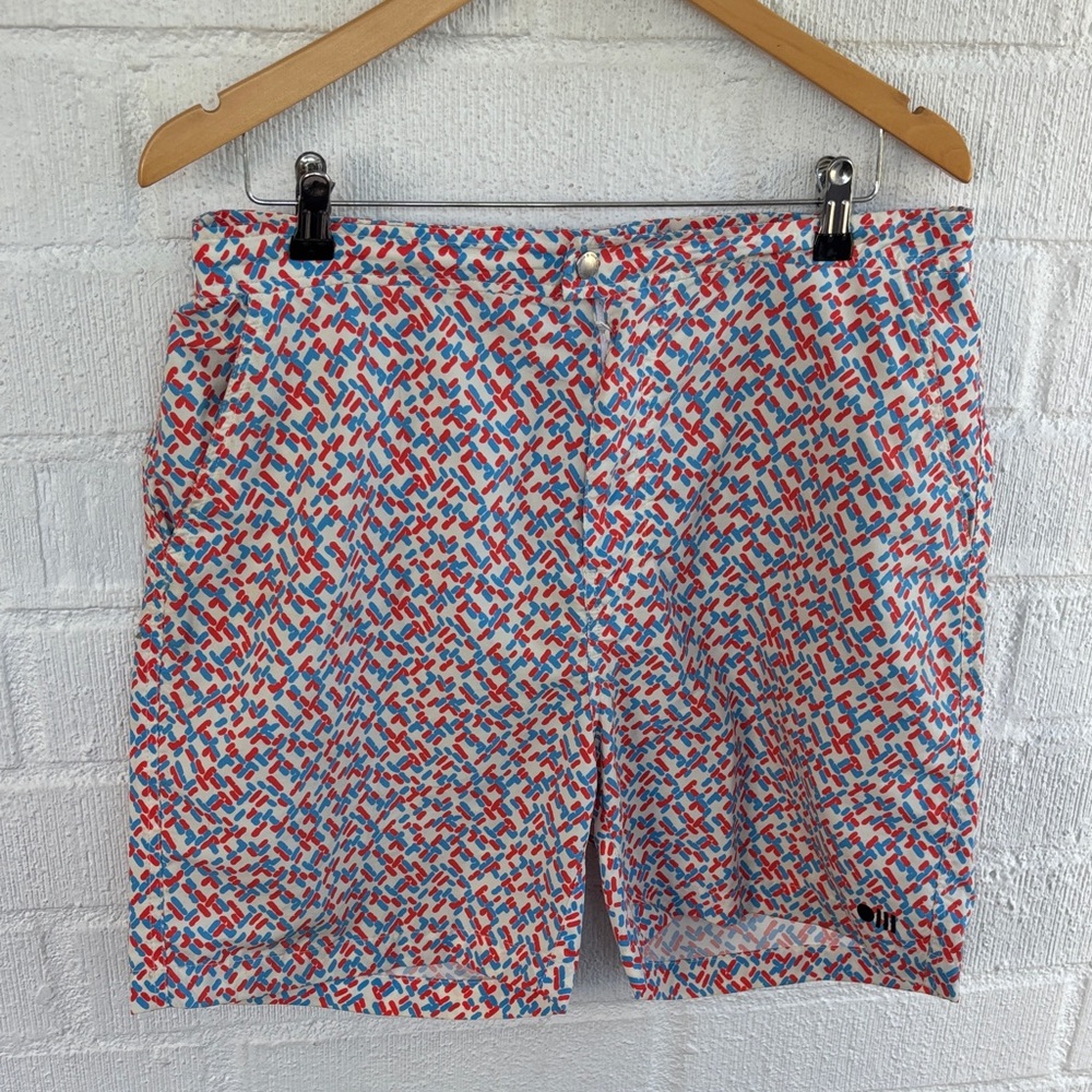 SOLID & STRIPED The Classic Vibrant Geometric Print Men's Board Shorts sz M